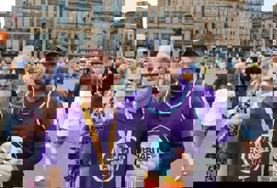 Fvniluzx0aen5 C